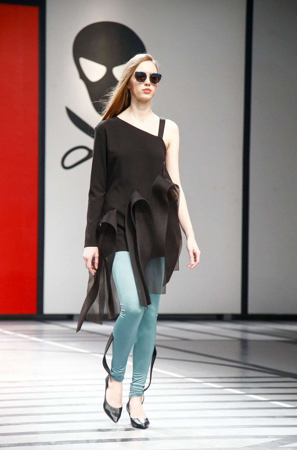 fashion designer Laura Daili collection Vitrum (10)