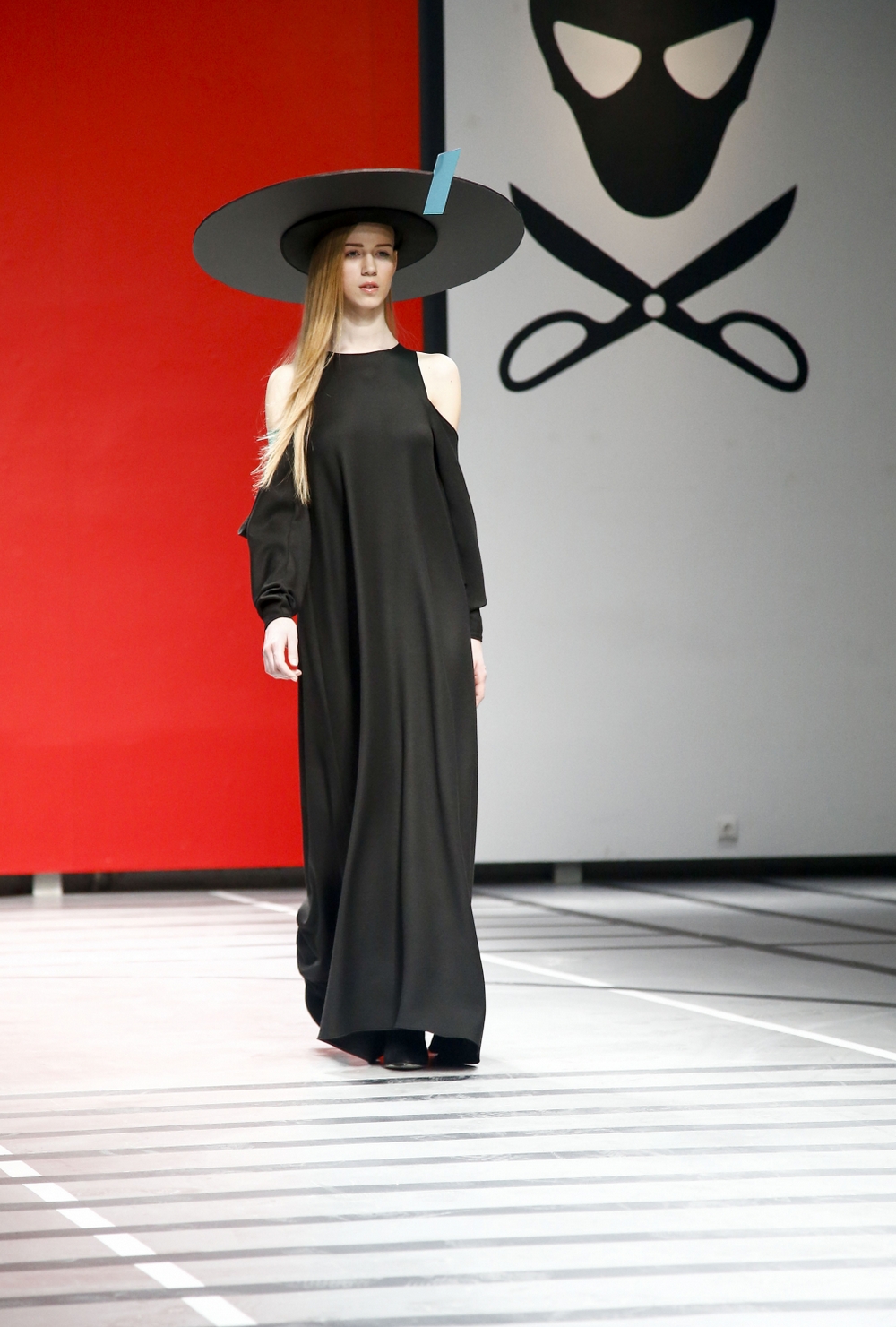 fashion designer Laura Daili collection Vitrum (5)