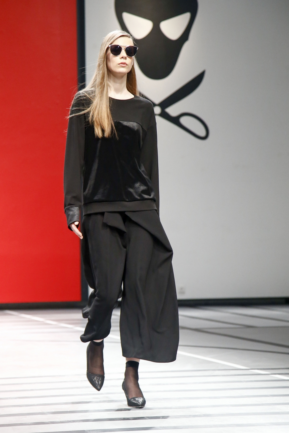 fashion designer Laura Daili collection Vitrum (7)